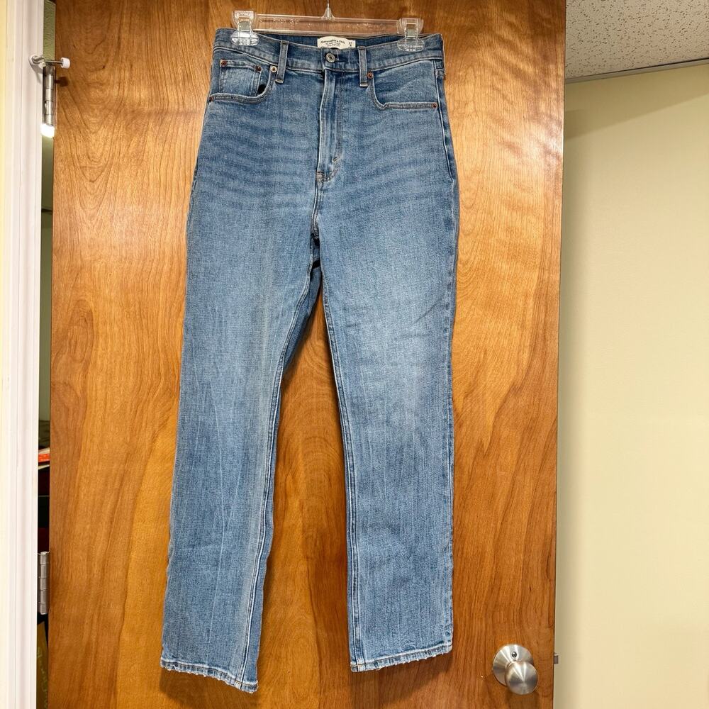 Abercrombie & Fitch Curve Love Ankle Straight Ultra High Rise Jeans Size 27/4